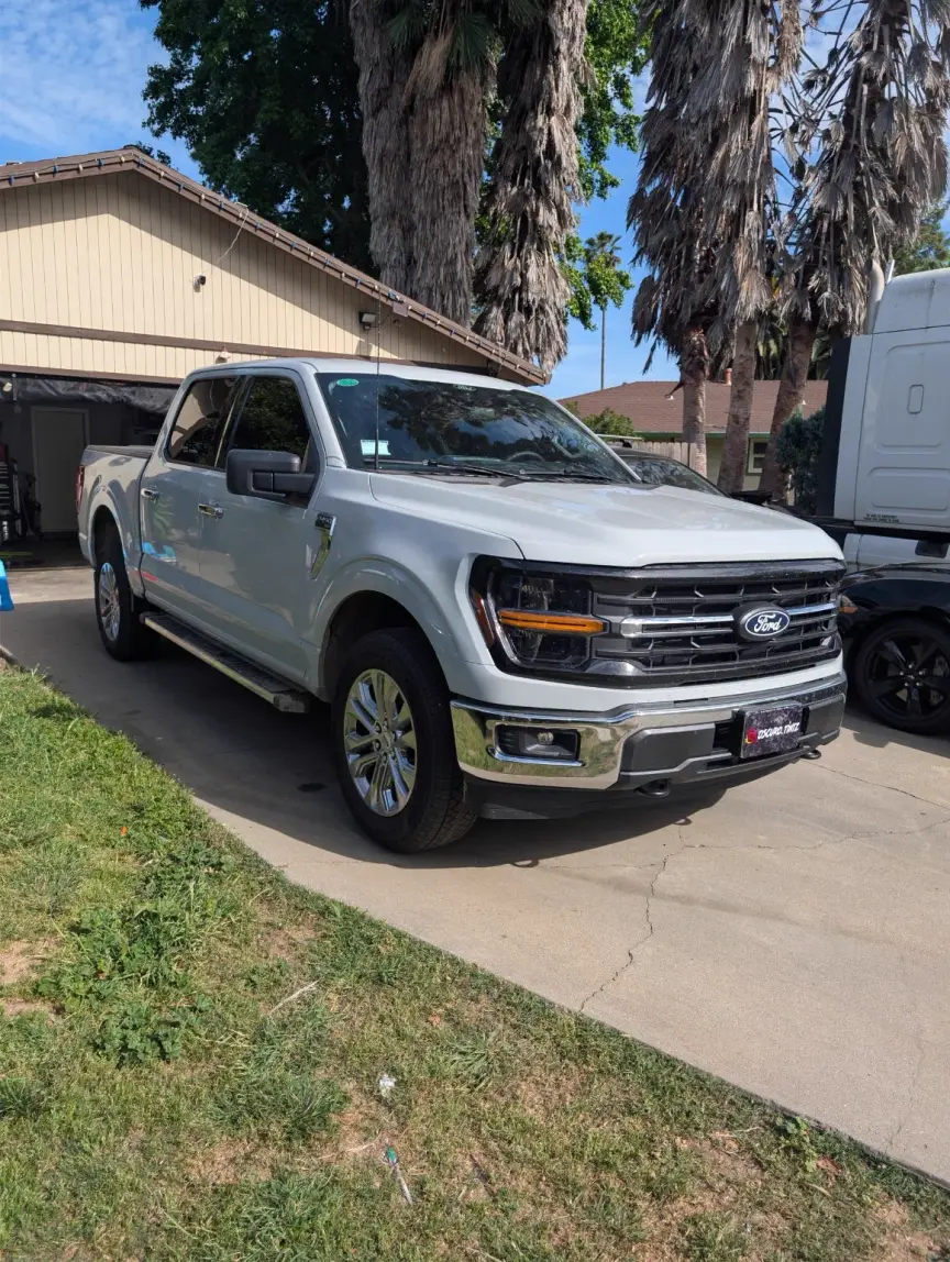 Sunroof window tint install blocking overhead heat — Oscuro Tintz, Yuba City